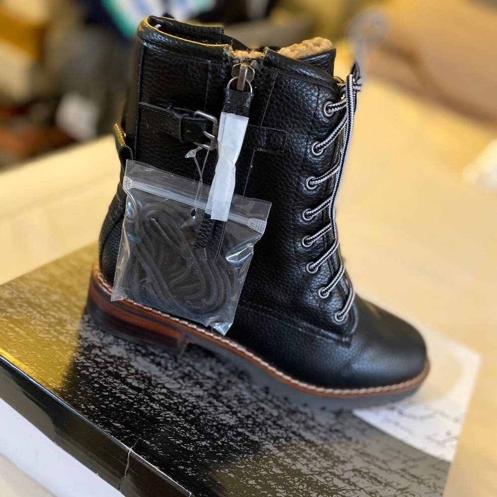 Kensie boots